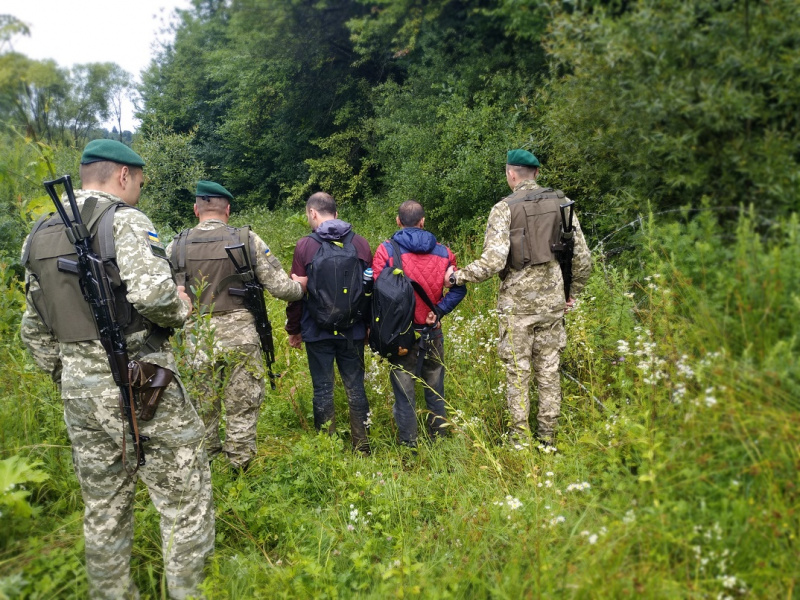 На кордоні з Польшею затримали нелегалів з Туреччини, Марокко та Лівану